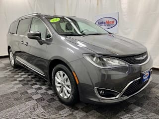 2019 Chrysler Pacifica Touring L 2C4RC1BG9KR597107 2019 Chrysler Pacifica Touring L