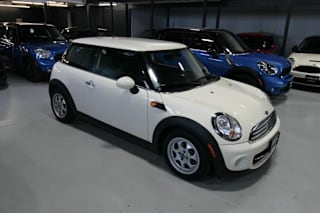 2012 MINI Cooper WMWSU3C52CT367777 2012 MINI Cooper