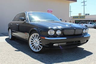 2004 Jaguar XJR Base SAJWA73B44TG16600 2004 Jaguar XJR Base