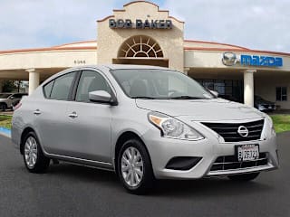 2016 Nissan Versa 1.6 SV 3N1CN7AP4GL872765 2016 Nissan Versa 1.6 SV