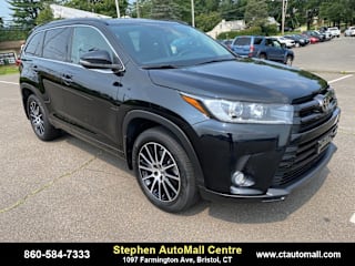 2018 Toyota Highlander SE 5TDJZRFH5JS901682 2018 Toyota Highlander SE