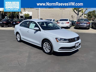 2018 Volkswagen Jetta 3VW2B7AJ8JM258734 2018 Volkswagen Jetta