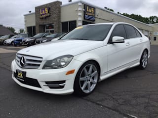2013 Mercedes-Benz C-Class C 300 Luxury 4MATIC WDDGF8AB2DR281690 2013 Mercedes-Benz C-Class C 300 Luxury 4MATIC