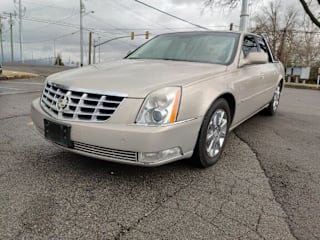 2009 Cadillac DTS 1G6KD57Y89U142062 2009 Cadillac DTS