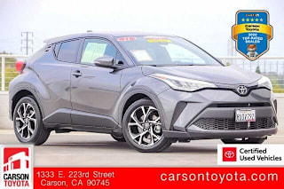 2021 Toyota C-HR XLE JTNKHMBX1M1104978 2021 Toyota C-HR XLE