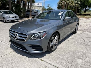 2017 Mercedes-Benz E-Class E 300 4MATIC WDDZF4KB4HA088607 2017 Mercedes-Benz E-Class E 300 4MATIC