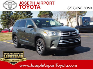 2018 Toyota Highlander LE 5TDZZRFHXJS247328 2018 Toyota Highlander LE