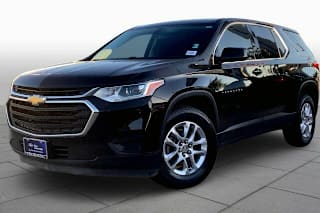 2019 Chevrolet Traverse LS 1GNERFKW1KJ306399 2019 Chevrolet Traverse LS
