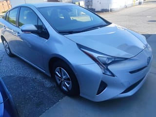 2018 Toyota Prius One JTDKBRFU3J3597582 2018 Toyota Prius One