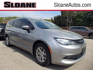 2017 Chrysler Pacifica LX 2C4RC1CG1HR591485 2017 Chrysler Pacifica LX