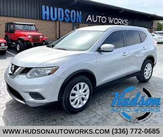 2015 Nissan Rogue S 5N1AT2ML9FC840275 2015 Nissan Rogue S