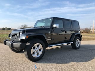 2014 Jeep Wrangler Unlimited Dragon 1C4HJWEG2EL146995 2014 Jeep Wrangler Unlimited Dragon