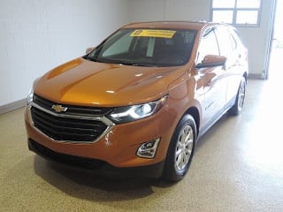 2019 Chevrolet Equinox LT 2GNAXKEV3K6103186 2019 Chevrolet Equinox LT