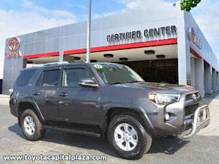 2017 Toyota 4Runner SR5 JTEBU5JR9H5481612 2017 Toyota 4Runner SR5