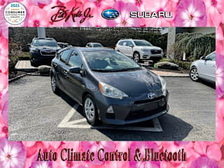 2012 Toyota Prius c Four JTDKDTB3XC1025167 2012 Toyota Prius c Four