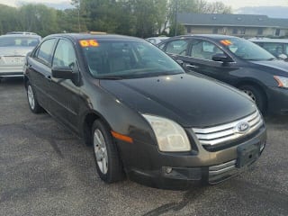 2006 Ford Fusion V6 SE 3FAFP071X6R228316 2006 Ford Fusion V6 SE