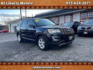 2017 Ford Explorer 1FM5K8D82HGC26781 2017 Ford Explorer
