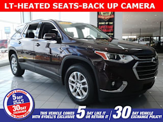 2018 Chevrolet Traverse LT Cloth 1GNERGKW5JJ180830 2018 Chevrolet Traverse LT Cloth