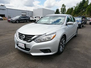 2017 Nissan Altima 2.5 SV 1N4AL3AP1HC263770 2017 Nissan Altima 2.5 SV