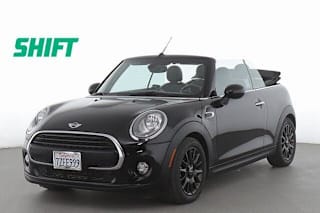 2017 MINI Convertible WMWWG5C35H3D00152 2017 MINI Convertible