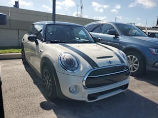 2016 MINI Hardtop 2 Door Cooper S WMWXP7C56G2A43539 2016 MINI Hardtop 2 Door Cooper S