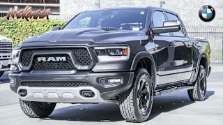 2020 Ram Pickup 1500 1C6RRELT8LN256630 2020 Ram Pickup 1500