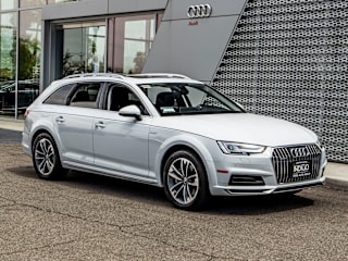 2019 Audi A4 allroad WA18NAF45KA047682 2019 Audi A4 allroad