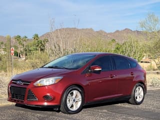 2014 Ford Focus SE 1FADP3K28EL461021 2014 Ford Focus SE