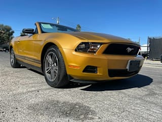 2010 Ford Mustang V6 Premium 1ZVBP8EN1A5167461 2010 Ford Mustang V6 Premium
