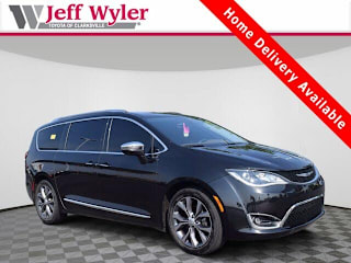 2017 Chrysler Pacifica Limited 2C4RC1GG1HR741346 2017 Chrysler Pacifica Limited