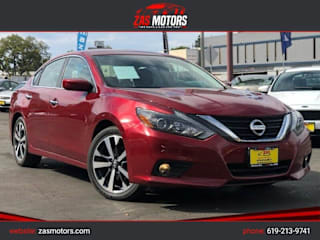 2017 Nissan Altima 1N4AL3AP4HC286556 2017 Nissan Altima