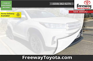 2018 Toyota Highlander LE 5TDZZRFH5JS253733 2018 Toyota Highlander LE