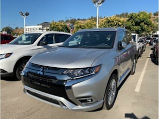 2019 Mitsubishi Outlander PHEV JA4J24A56KZ049325 2019 Mitsubishi Outlander PHEV