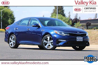 2019 Kia Optima S 5XXGT4L32KG304760 2019 Kia Optima S