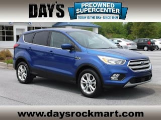 2019 Ford Escape SE 1FMCU0GD4KUB64403 2019 Ford Escape SE