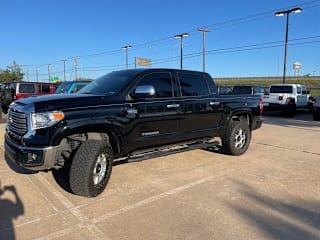 2017 Toyota Tundra Limited 5TFHW5F18HX641012 2017 Toyota Tundra Limited