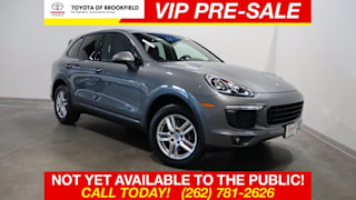 2016 Porsche Cayenne Base WP1AA2A2XGLA06120 2016 Porsche Cayenne Base