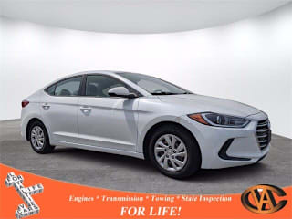 2017 Hyundai Elantra SE 5NPD74LF2HH169939 2017 Hyundai Elantra SE
