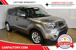 2019 Kia Soul + KNDJP3A58K7005548 2019 Kia Soul +