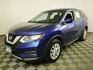 2017 Nissan Rogue S KNMAT2MV2HP513170 2017 Nissan Rogue S