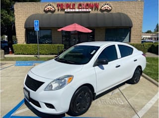 2012 Nissan Versa 1.6 S 3N1CN7AP2CL911931 2012 Nissan Versa 1.6 S
