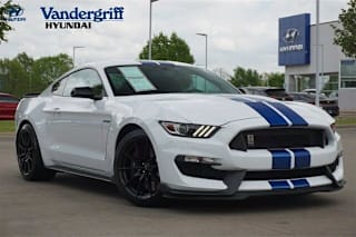 2017 Ford Mustang 1FA6P8JZ5H5525884 2017 Ford Mustang