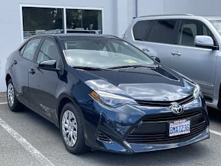 2019 Toyota Corolla LE 2T1BURHE9KC198426 2019 Toyota Corolla LE
