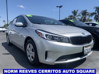 2018 Kia Forte LX 3KPFK4A78JE252465 2018 Kia Forte LX