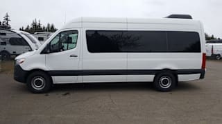 2019 Mercedes-Benz Sprinter Passenger 2500 WDZPF1CD1KP082347 2019 Mercedes-Benz Sprinter Passenger 2500