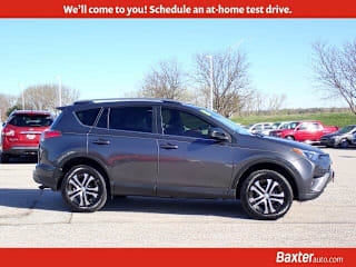 2018 Toyota RAV4 JTMZFREV6JJ170907 2018 Toyota RAV4