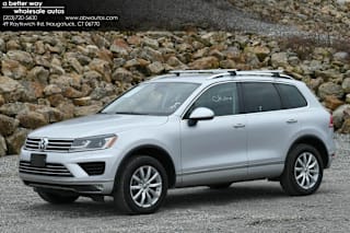 2016 Volkswagen Touareg WVGEF9BP4GD003145 2016 Volkswagen Touareg