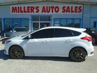 2017 Ford Focus ST 1FADP3L98HL263572 2017 Ford Focus ST