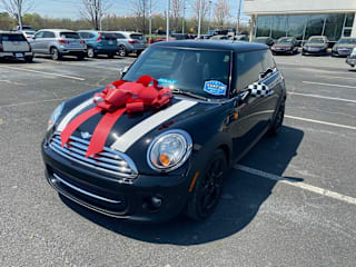 2012 MINI Cooper Base WMWSU3C50CT185804 2012 MINI Cooper Base