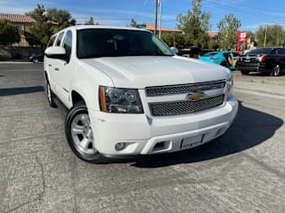 2013 Chevrolet Suburban 1GNSCJE08DR328869 2013 Chevrolet Suburban
